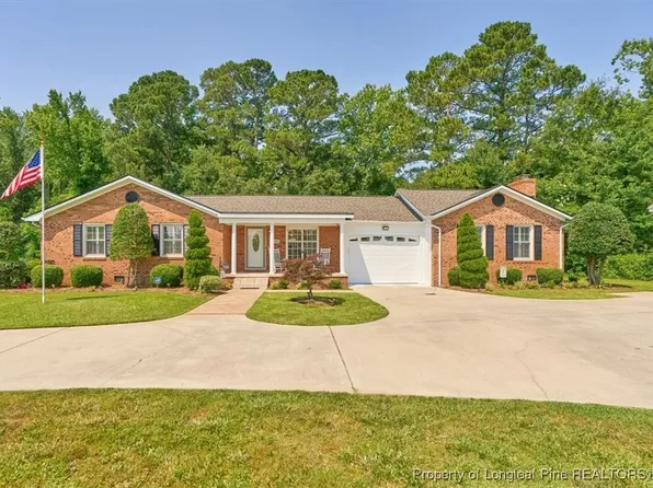 2483 W Carthage Rd, Lumberton, NC 28360