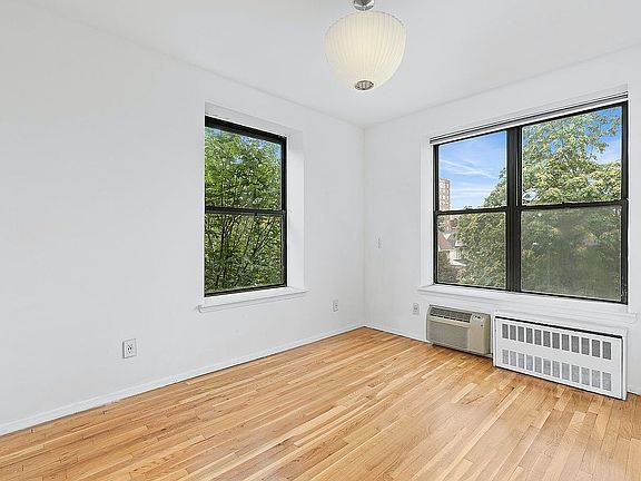 5th image of 421 Avenue C #C
