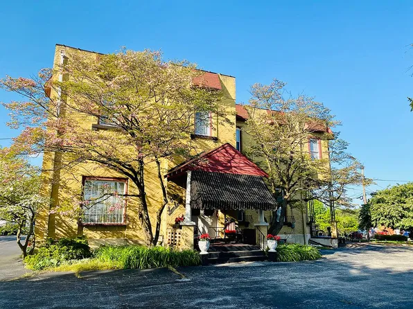 619 E Oak St, Norristown, PA 19401