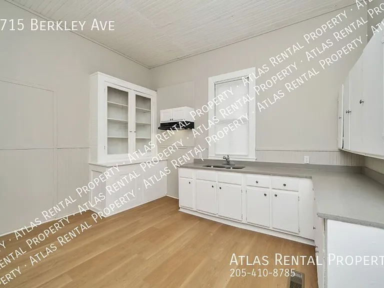 1715 Berkley Ave — Photo 16