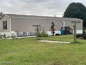 3rd image of 1009 Aster Ave