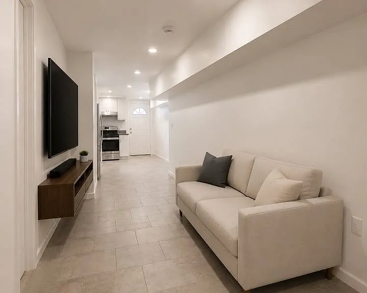 217 Washington St #1L — Photo 5