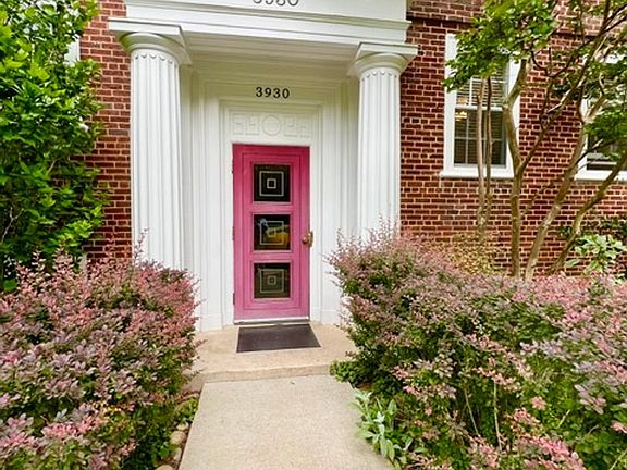 2nd image of 3930 Langley Ct NW APT C639