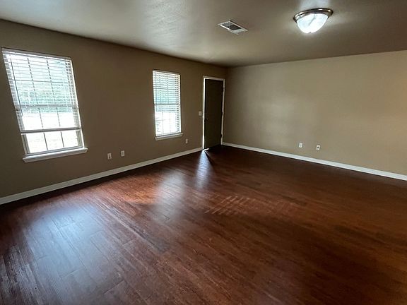 3rd image of 918 Sequoyah Way #A
