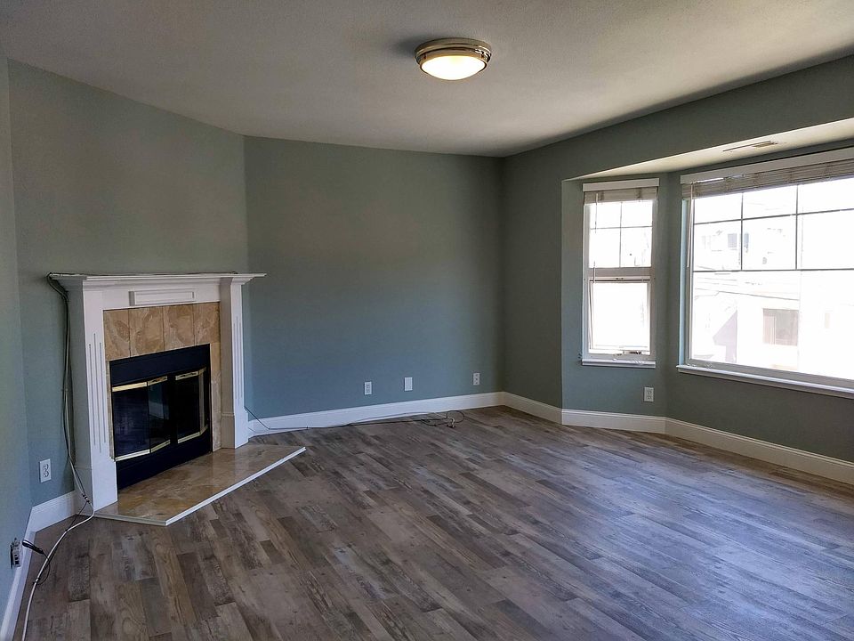 1st image of 873 46th Ave