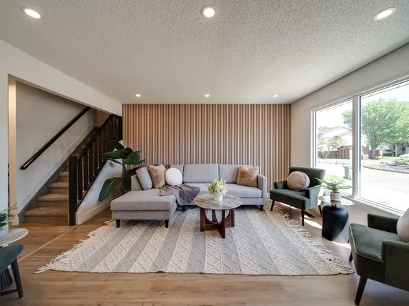 10343 172nd Ave NW, Edmonton, AB T5X 5C2