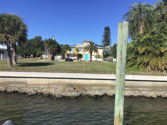 5th image of 20 Southwind Dr