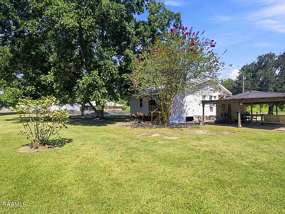 4th image of 250 Howard Rd