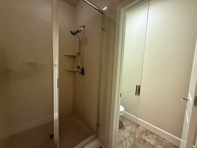 655 Heligan Ln — Photo 18