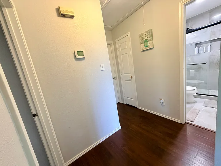 2nd floor hallway between 3rooms