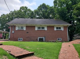 74 Elam Rd, Castlewood, VA 24224