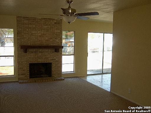 4th image of 1079 E HONEY TREE ST