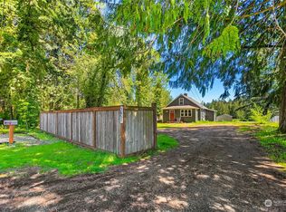 3851 Sunnyslope Rd SW, Pt Orchard, WA 98367