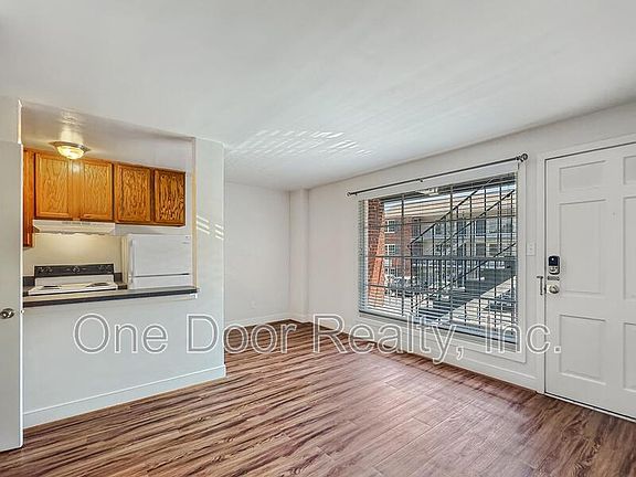 4th image of 732 Scotland St #6