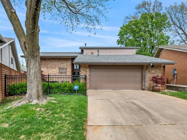 3813 E 64th Pl, Tulsa, OK 74136