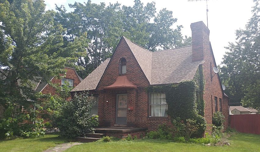 1st image of 415 Kenmore Ave SE