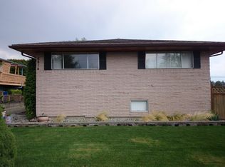 8814 30th Ave SW, Seattle, WA 98126