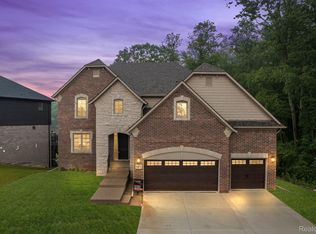 54072 Deadwood Ln, Shelby Township, MI