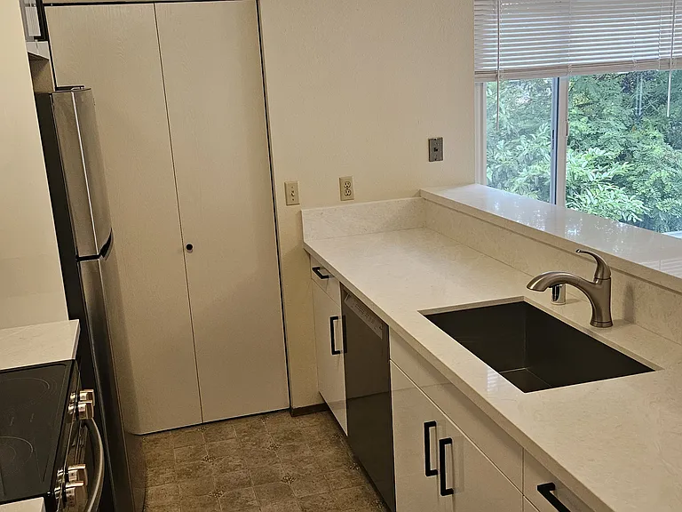 6520 23rd Ave NE #203 — Photo 5