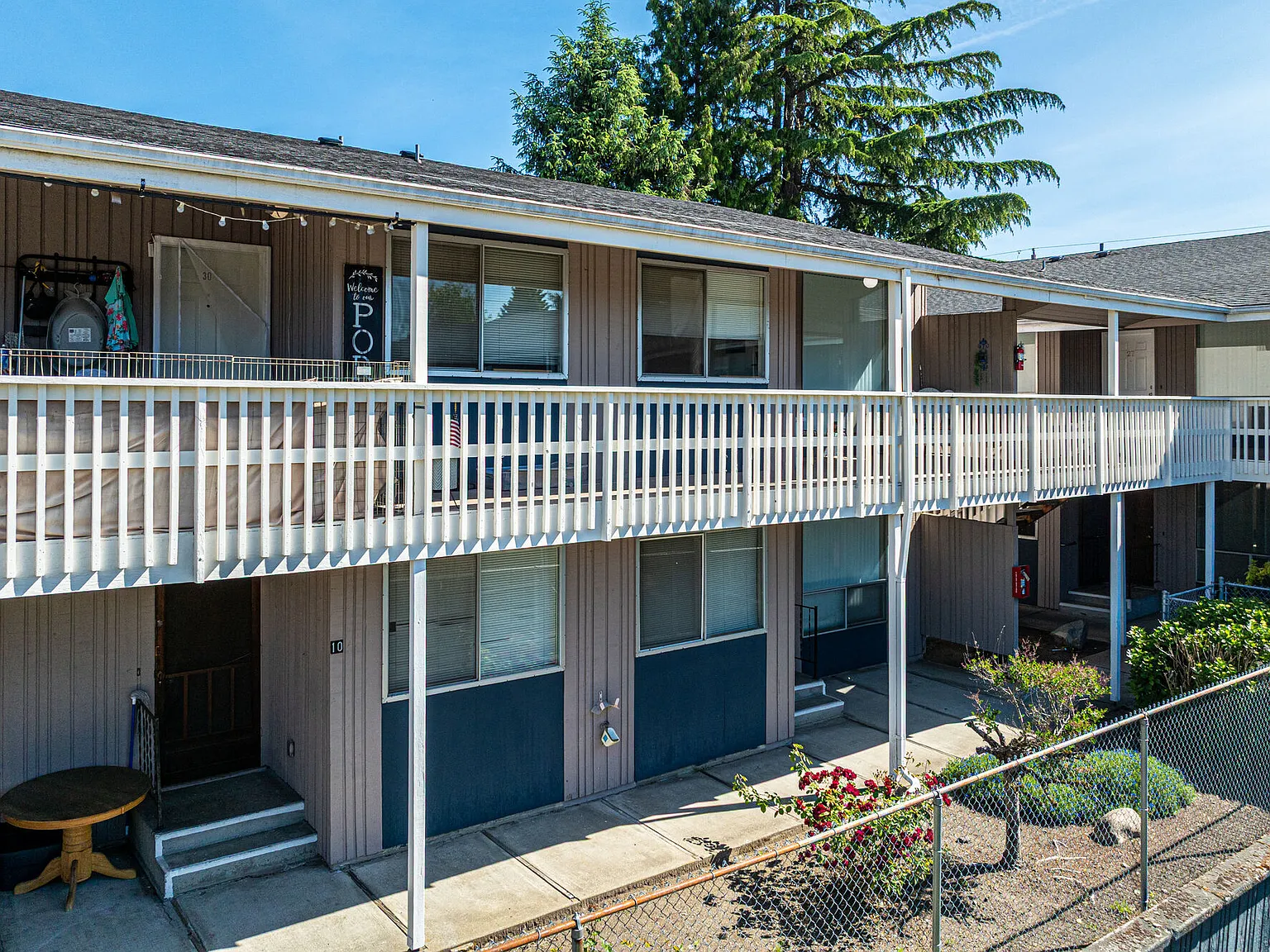 Garden Square Apartments — Photo 4