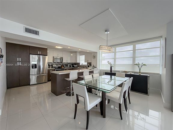4th image of 2750 NE 183rd St APT 2108