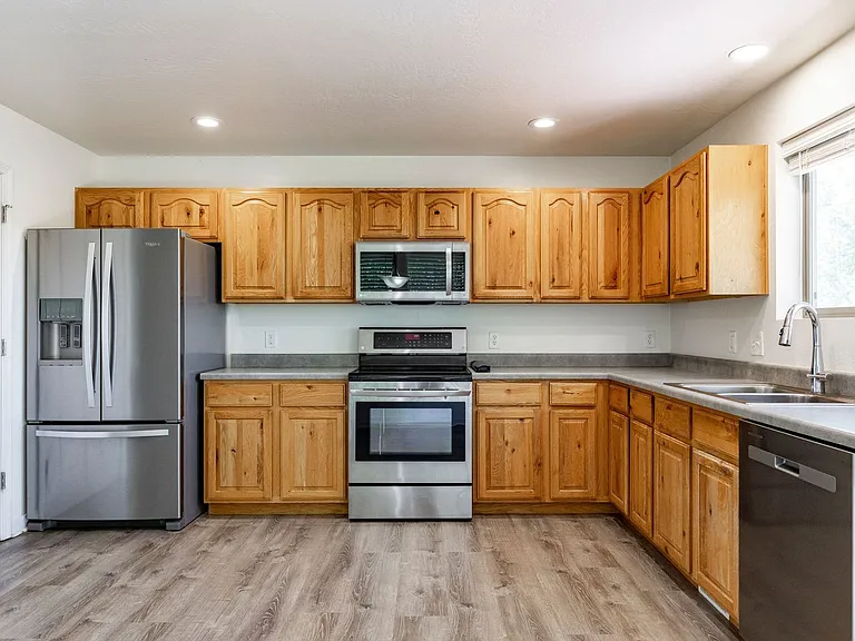 5823 Sagebrook Dr — Photo 7