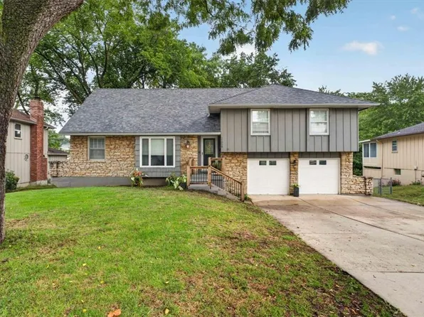 11008 W 72nd St, Shawnee, KS 66203