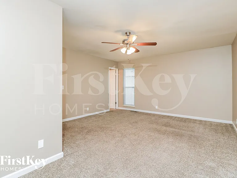 3598 Whispering Woods Dr — Photo 10