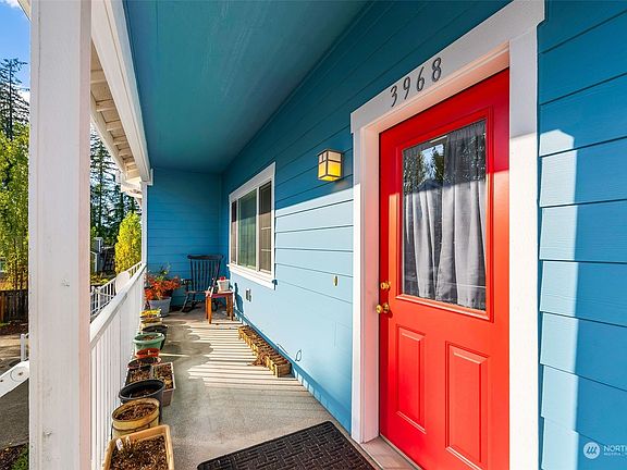 3rd image of 3968 Thimbleberry Place SE