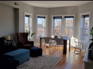 1473 W Catalpa Ave #3F, Chicago, IL 60640