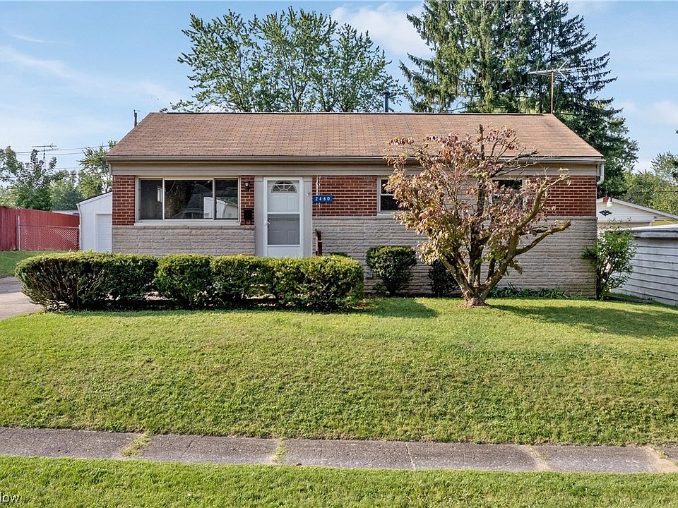 2460 40th St NE, Canton, OH 44705 | Zillow