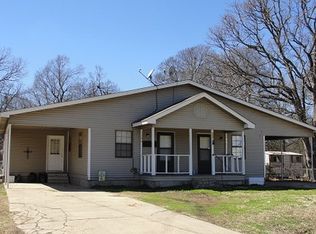 707 N 5th St, Mc Gehee, AR 71654