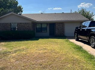 190 Berry St, Graham, TX 76450