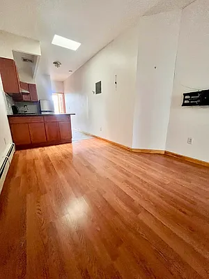 Rented by Nooklyn NYC LLC | media 3