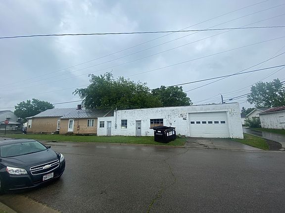 4th image of 812 Jefferson Ave