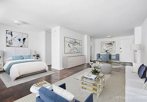 3rd image of 77 7th Ave APT 18T