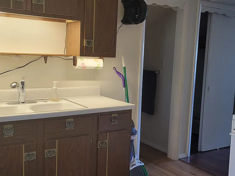 815 James St #2 — Photo 6