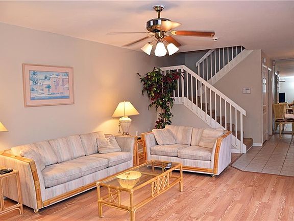 3rd image of 2910 SW Sunset Trace Cir