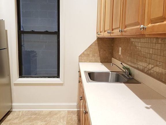 3rd image of 3612 28th Ave APT 3F