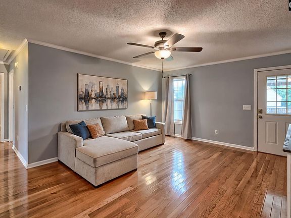 5th image of 1161 Lake Shire Dr