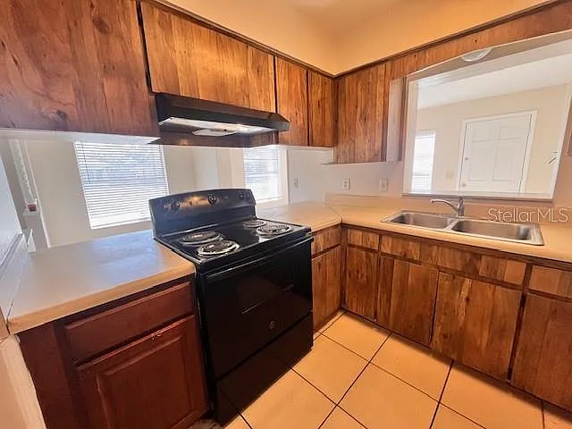 8518 N Lynn Ave — Photo 12