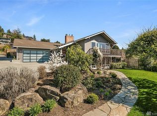 8636 Fauntlee Crst SW, Seattle, WA 98136