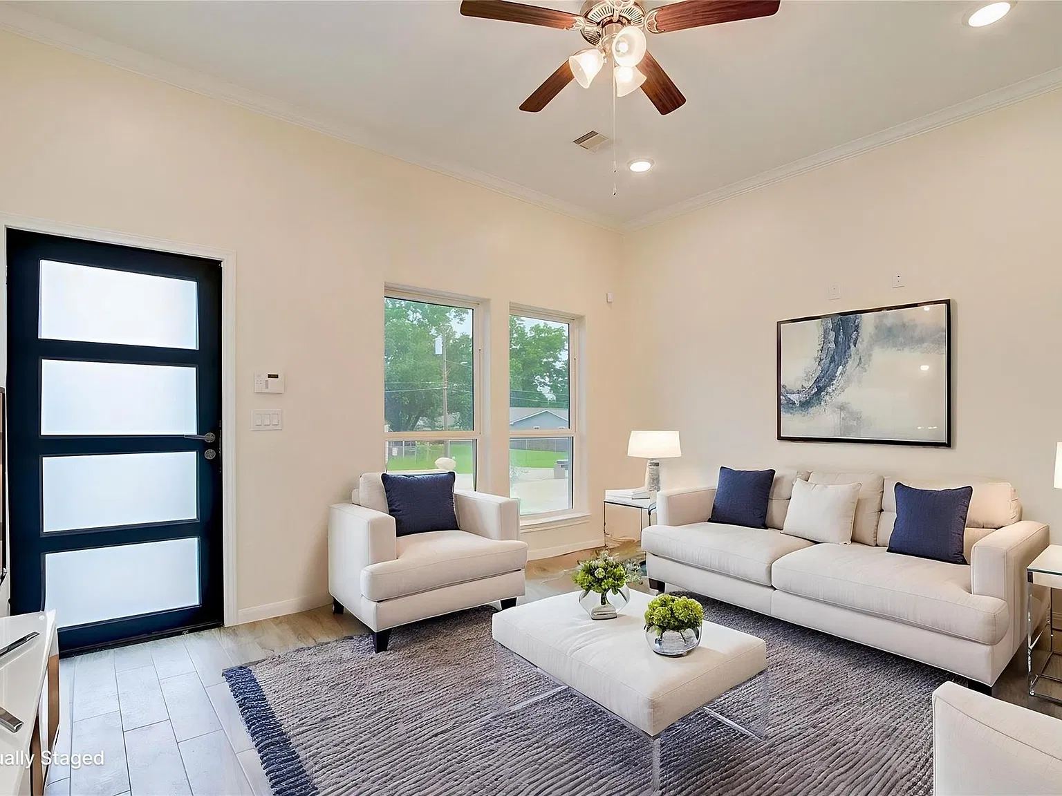 3 bed, 2.5 bath, 1666 sqft, $1,850 — Photo 3