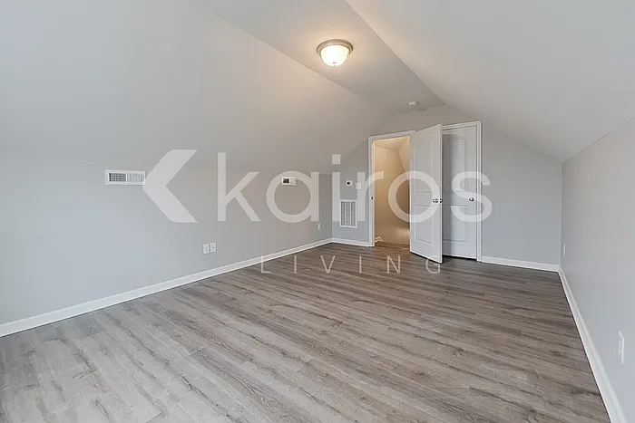 1251 Amberlight Cir — Photo 18