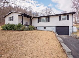 1994 E Carters Valley Rd, Gate City, VA 24251