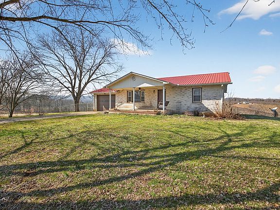 3rd image of 245 Joe D Coffee Rd