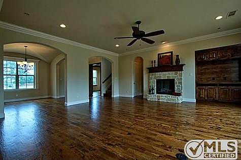 3rd image of 8121 Belaire Ct