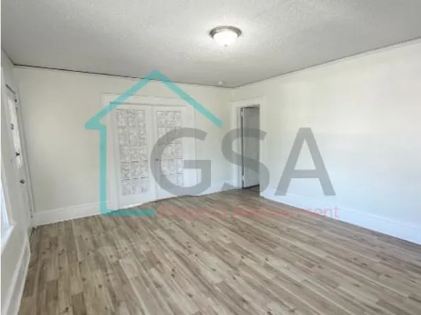 19 Watson Ave, Greenville, SC 29601