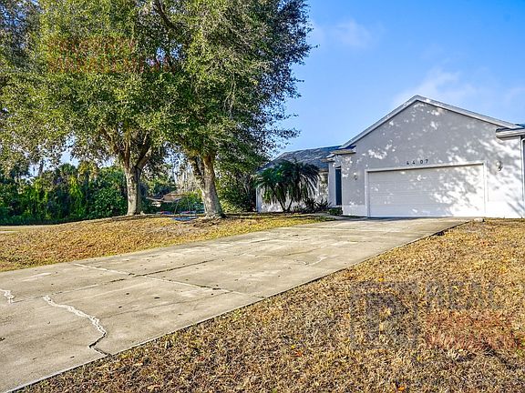4th image of 4407 N Chamberlain Blvd