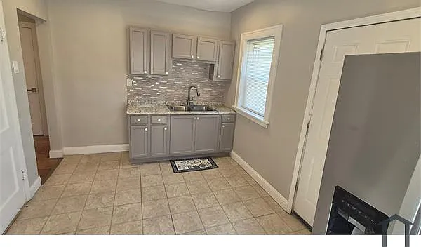 4849 Kossuth Ave #2 — Photo 1